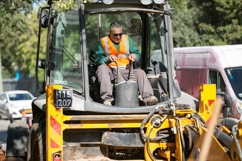 סתימה במערכת ביוב מרכזית של בניין משותף – איך פותרים את בעיית הסתימות החוזרות בבתים משותפים